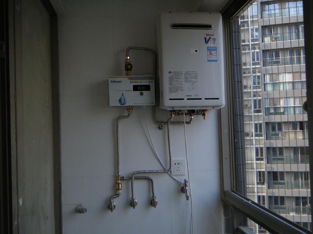 燃气热水器